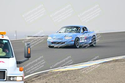 media/Jan-26-2025-CalClub SCCA (Sun) [[cfcea7df88]]/Group 4/Race/